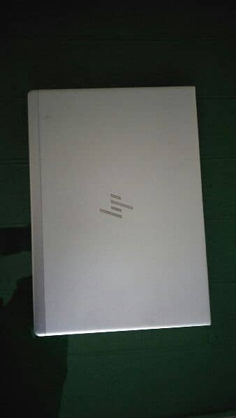 hp 840 G5 1