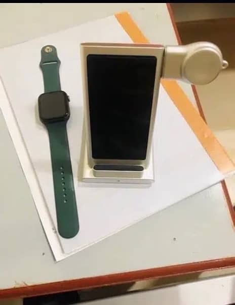 Apple Watch series 4 44mm 4