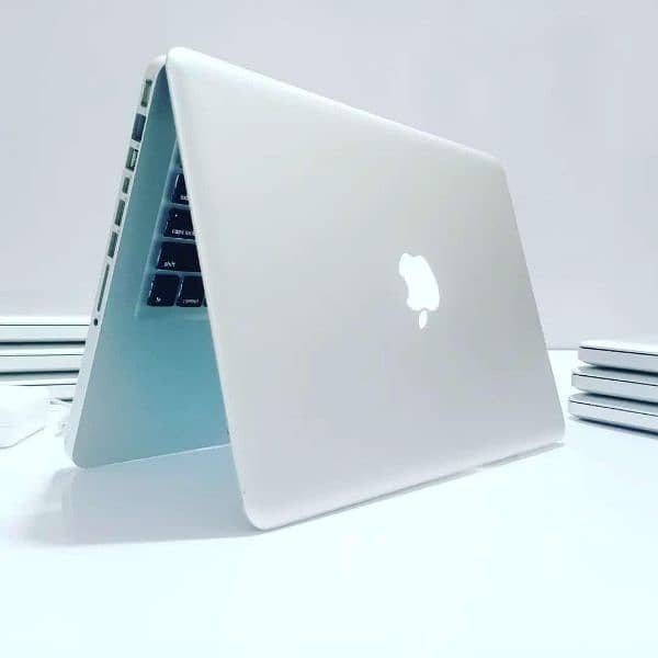 Apple macbook pro Best For Condition 3