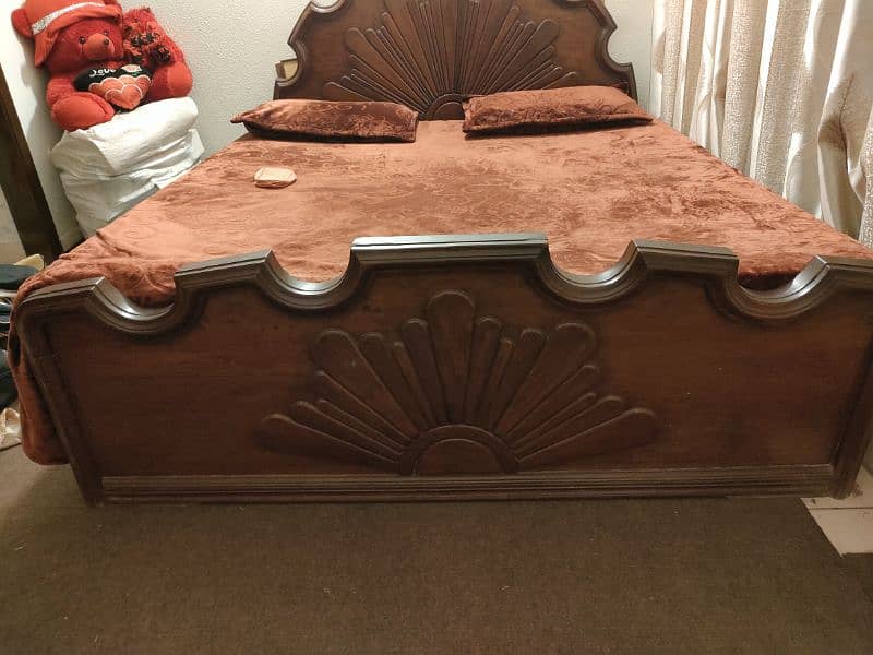 Double bed wood sheesham 2