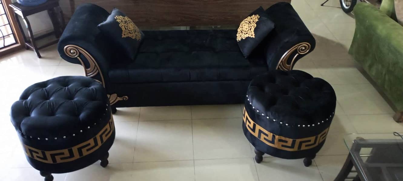 SETTEE Black and Golden Design with Two stools 0