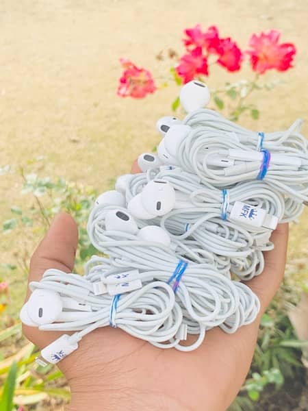 Apple iPhone X XS iPhone 13 12 Original Handsfree Lightning Earphones 2