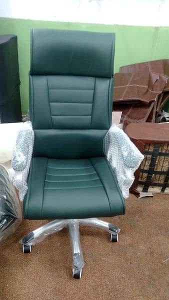 Office Chairs, Cafe Chairs, Revolving, Fixed, High Stools 17
