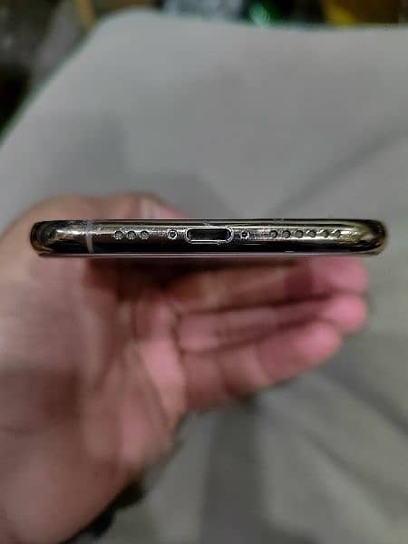 iphone xs parts icloud locked 2