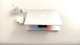 APPLE MACBOOK PRO COREI5 BRAND NEW CONDITION