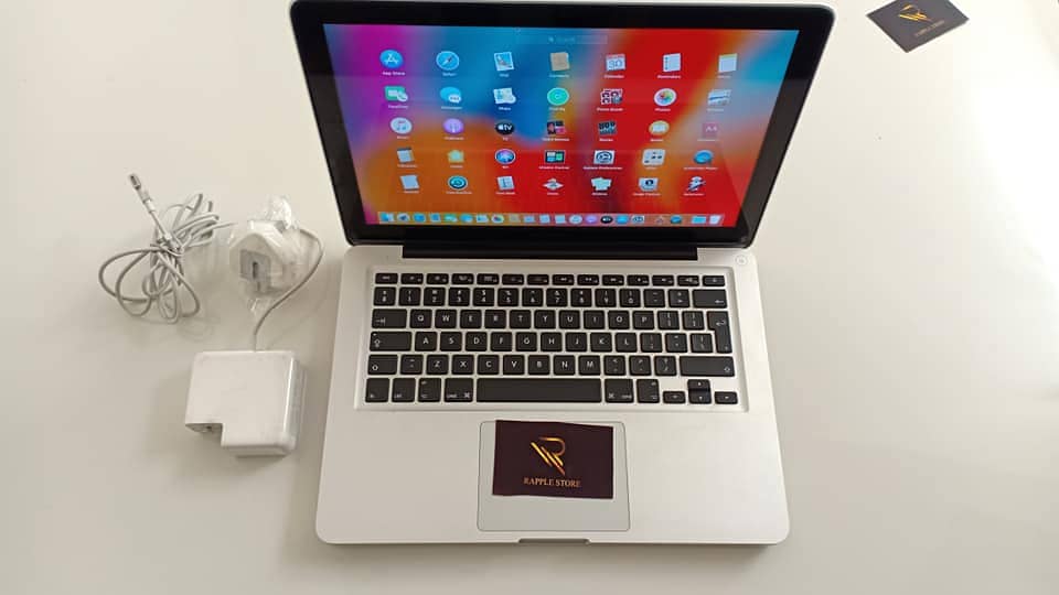 APPLE MACBOOK PRO COREI5 BRAND NEW CONDITION 2