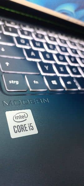 MSI Modern 15 i5 10th generation 8