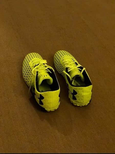 Under Armour football shoes turf 1