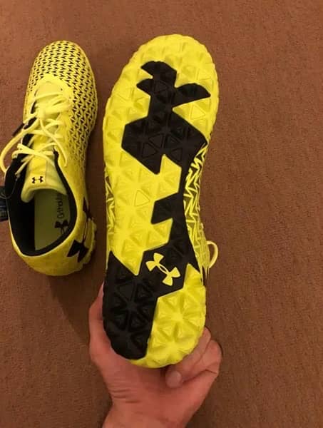 Under Armour football shoes turf 6