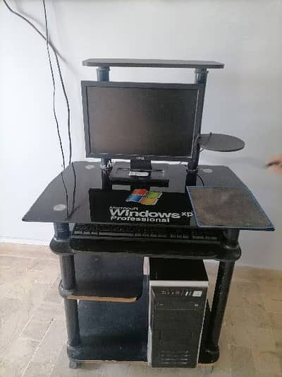 Computer table for sale