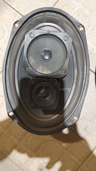 Woofers Kenwood Speakers 340 watt Japani origional with Box petty 8