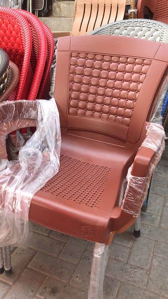 Plastic Rattan Chair Whole Sale 4 chairs + 1Table 2