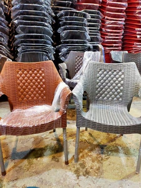 Plastic Rattan Chair Whole Sale 4 chairs + 1Table 10