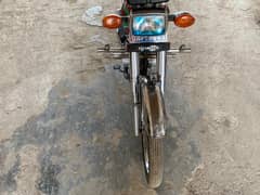 Honda  125cc Red Colour