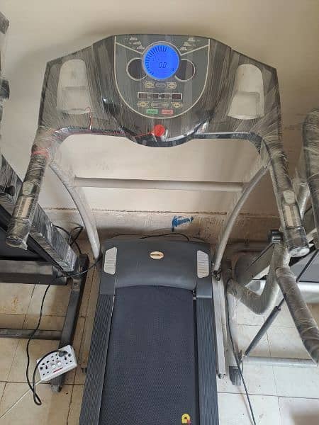 treadmill  / Running Machine / Eletctric treadmill 17