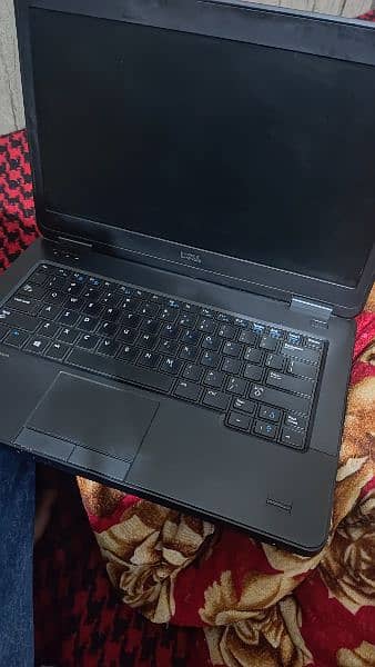 Dell Latitude E5440 Laptop 8