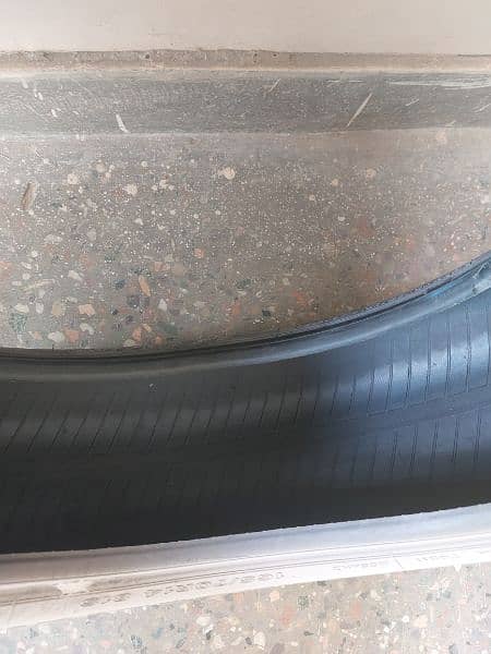 CAR TYRE 3