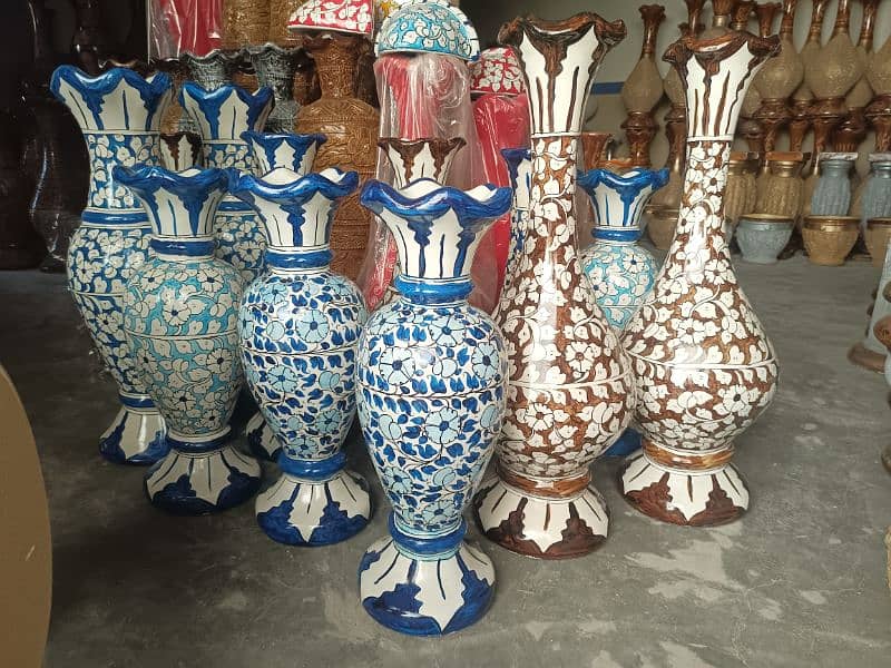 decorative vases 0