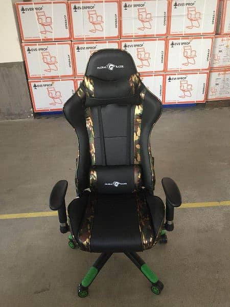 Global Razer Gaming Chairs. . 4