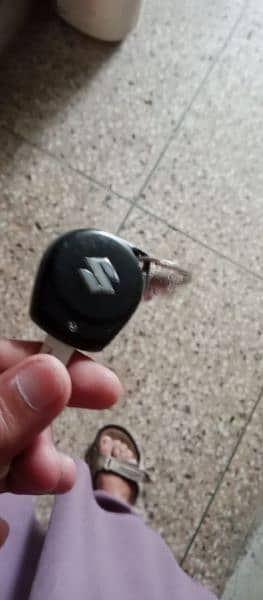 CAR KEYS MAKER AND PROGRAMMING - ALTO MIRA NISSAN PARDO 7