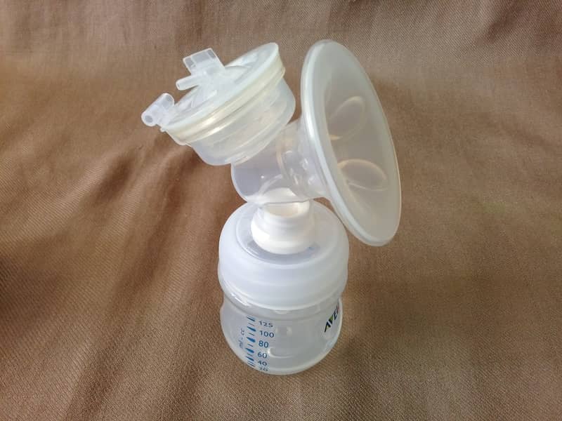 Philips Avent Electric Breast Pump in Pakistan 5