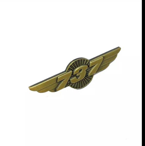 B777 wing lapel pin 3