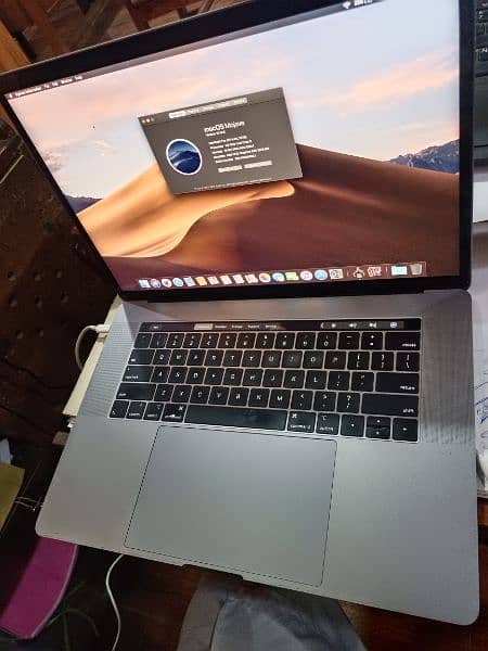 Macbook Pro Late 2018 15 TOUCHBAR i7 6 CORE 2.6 16GB 512GB 4GB CARD 3