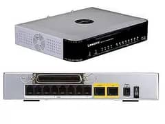 Cisco SPA8000. / Polycom / Grandstream