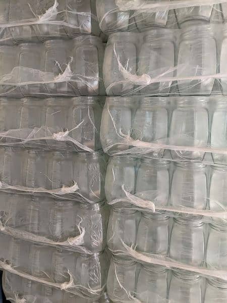 Glass Jars & Glass Bottles for Packaging Available in Bulk Quantity 19
