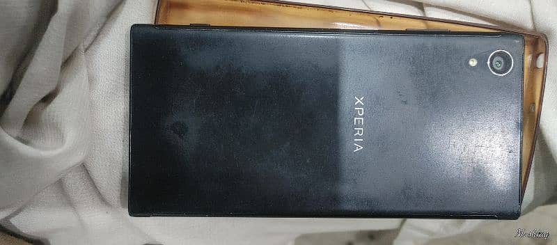 Xperia xa1 plus ka panel lcd chahyiy mujy plz 3