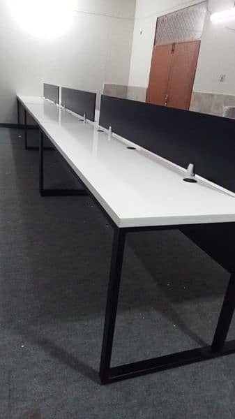 office table / workstation / executive table / cubicles workstation 3