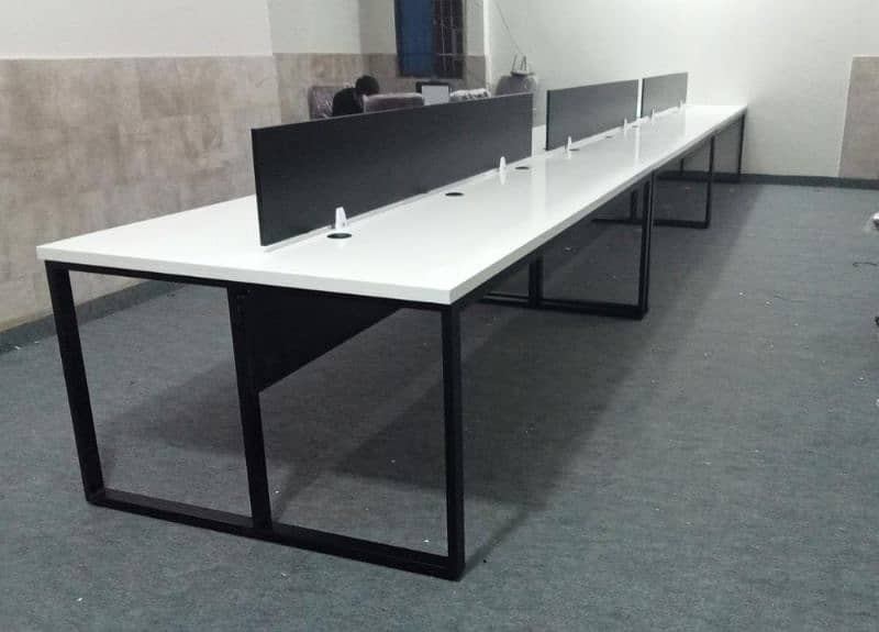 office table / workstation / executive table / cubicles workstation 4