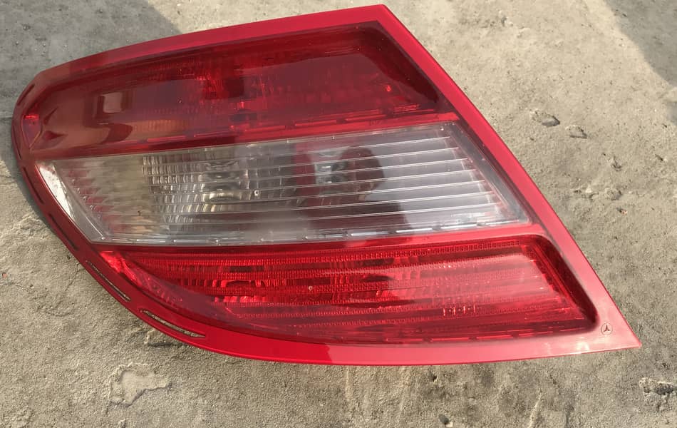 Mercedes Benz Headlight Taillight W211W203W204 E-Class S W205W123W220 2