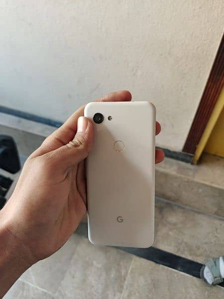 Google pixel 3a 1