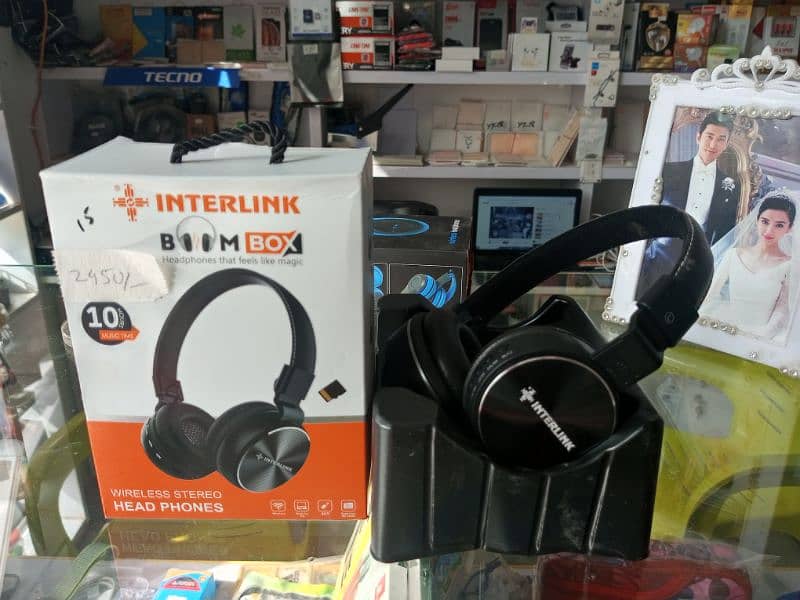 Interlink Wireless Stereo Head Phones 10Hrs Music Time Boom Box!! 0