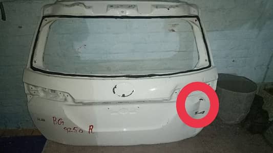 Toyota fortuner orignal trunk for sell