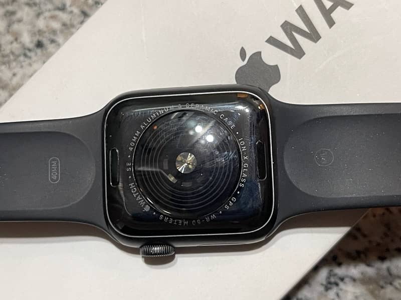 Apple watch se 8