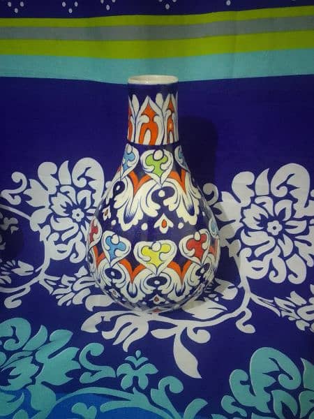 vase blue pottery 0