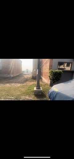 3 Marla plot for sale in Jalil Garden i am owner