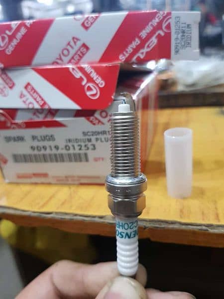 Toyota genuine iridium spark plug Japan 4pc for(xli,cultus,sntro,city) 3