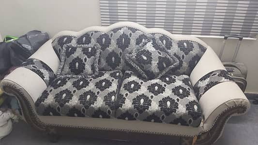 7 Seater Black & Gray Sofa Set
