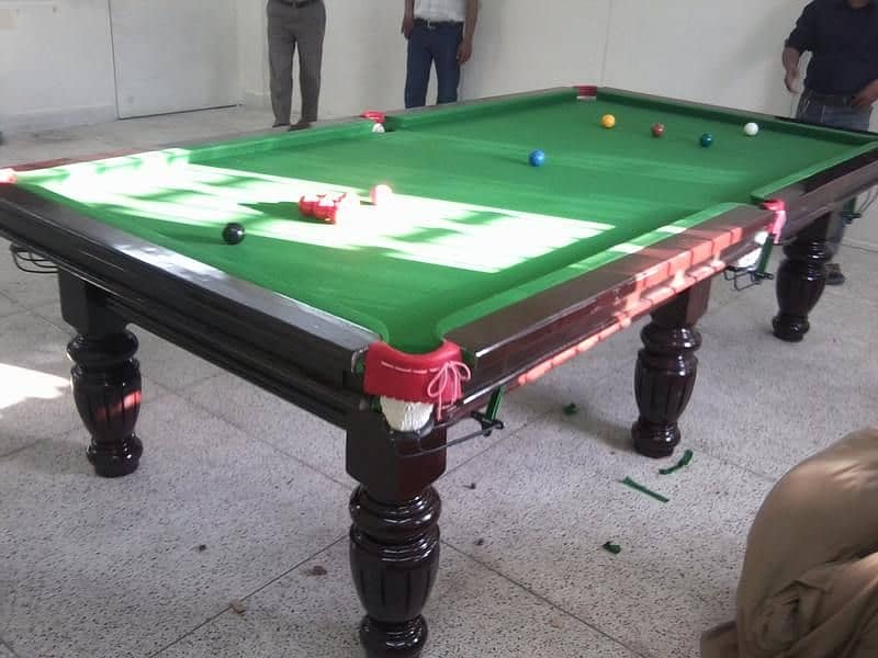 snooker table / pool table 3