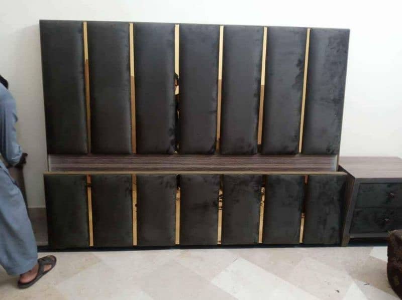 bed made in antic desgin and in wholesale rate 2