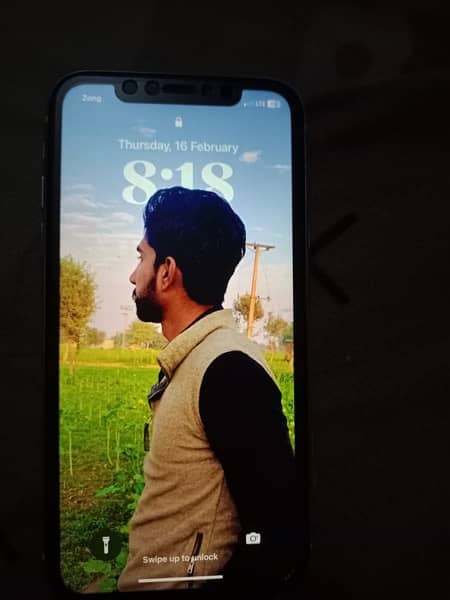 iphone xr pta approved 64gb 10/10 condition serious byers rabta kry 3