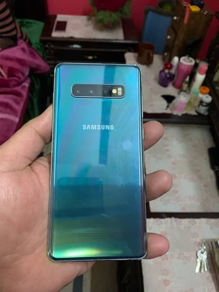 samsung s10 plus 1