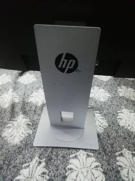 HP LED Ips monitor mint condition 3