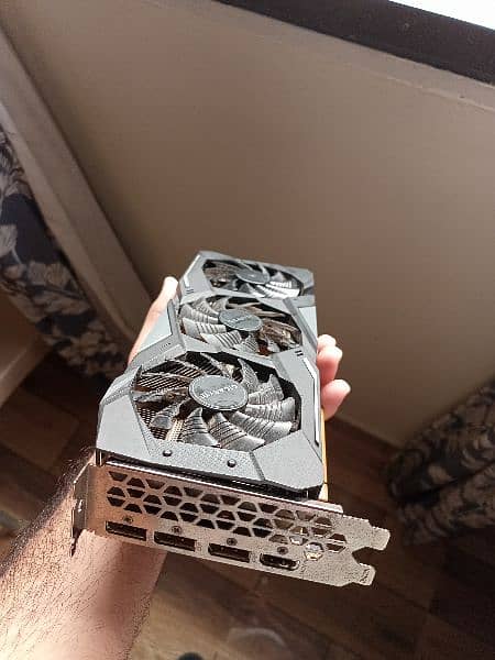 Rx 5700XT 8gb 10