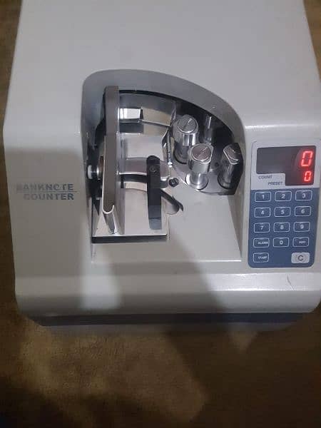 Cash Note Counting Machine Cash Counting Machine 4