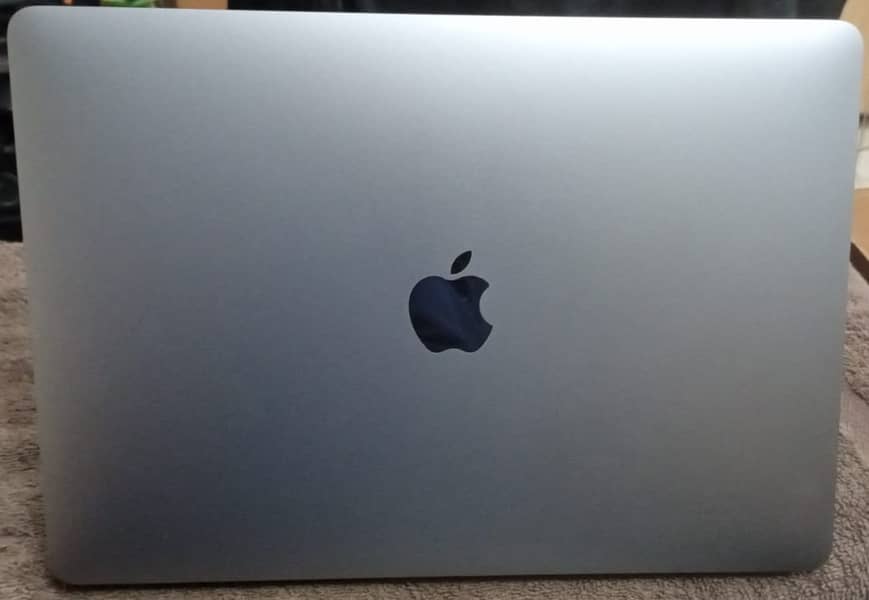 MacBook Air Used Stock Available 2015, 2017, 2019, 2020 11