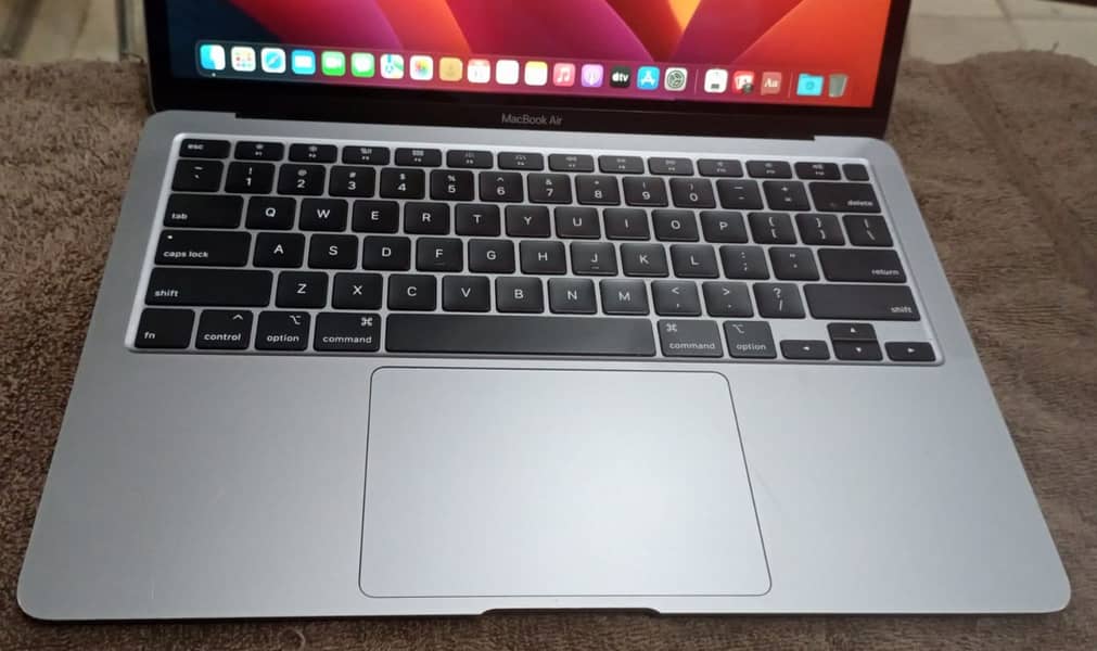 MacBook Air Used Stock Available 2015, 2017, 2019, 2020 18